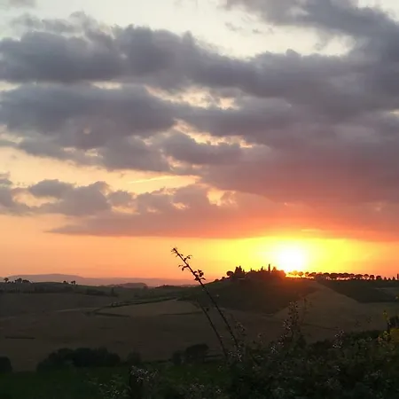 Farma Le Tre Pietre - Podere Nel Chianti Quercegrossa